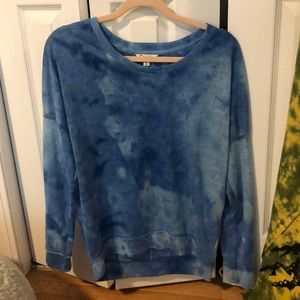 Blue Tye-dye Long Sleeve Shirt